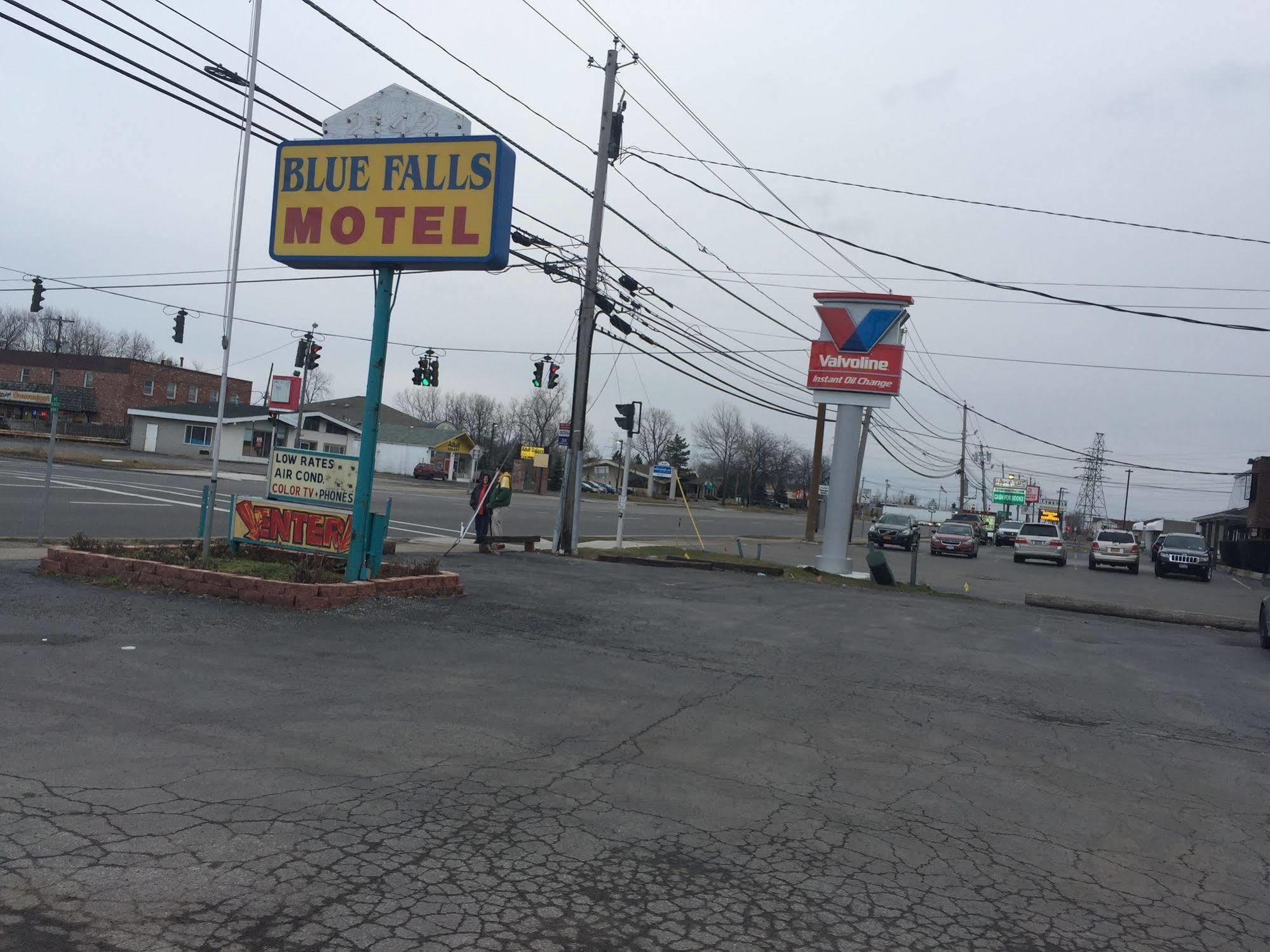 توناواندا Blue Falls Motel المظهر الخارجي الصورة